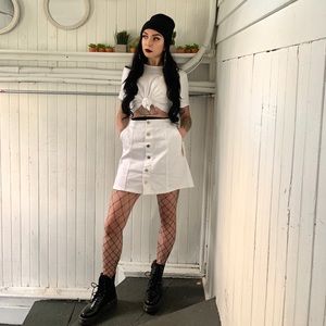 white button down denim skirt